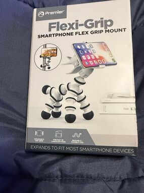 Premier Flexi-Grip Smartphone Mount in White and Black